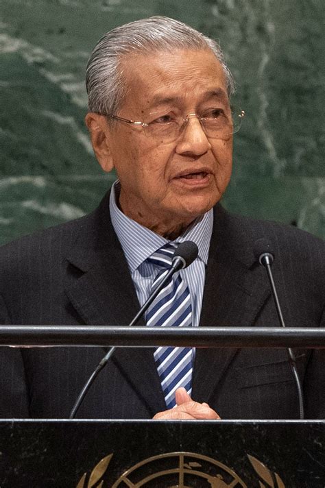 mahathir bin muhammad biography