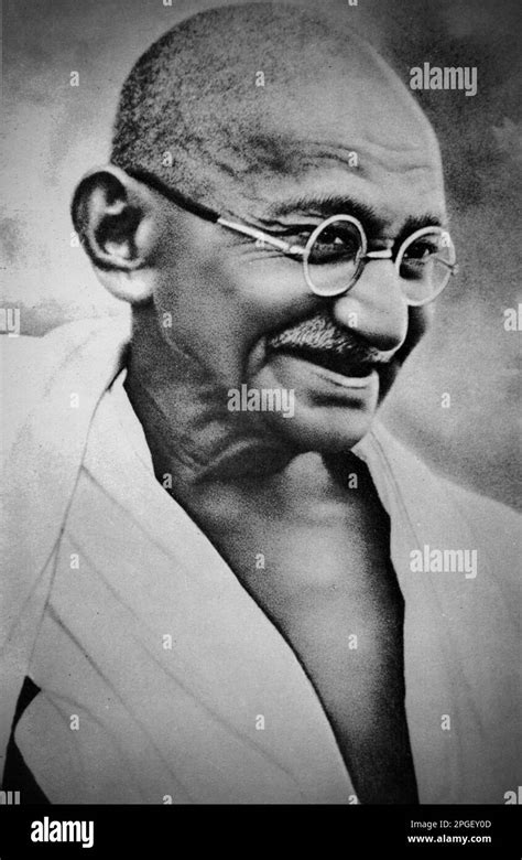 mahatma mohandas karamchand gandhi biography in tamil