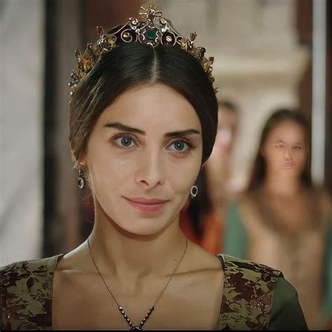 mahidevran sultan biography of christopher