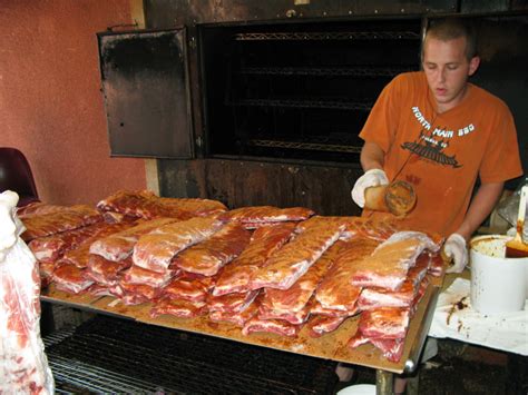 main st bbq