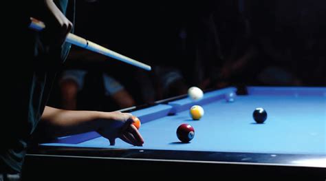 MAIN BILLIARD - 7 Manfaat Olahraga Billiard yang Kamu Harus Tahu - Buka