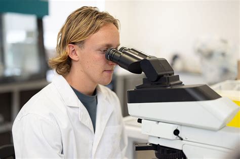 majoring in environmental science