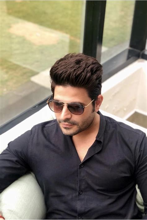 makarand malhotra biography of christopher