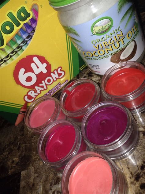 make lipstick with crayons and coconut oil