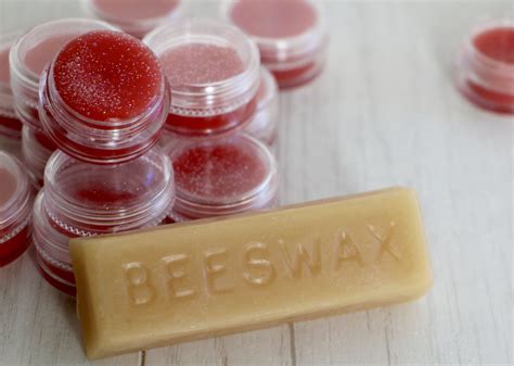 make lip balm beeswax
