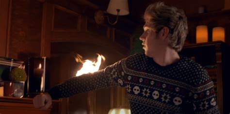 MAKNA LAGU NIGHT CHANGES - Lirik Lagu Night Changes – One Direction dan Terjemahan