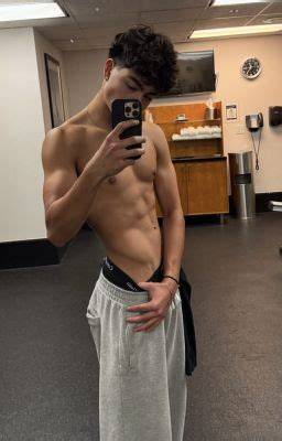 malachi barton nude