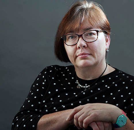 mandy robotham author biography