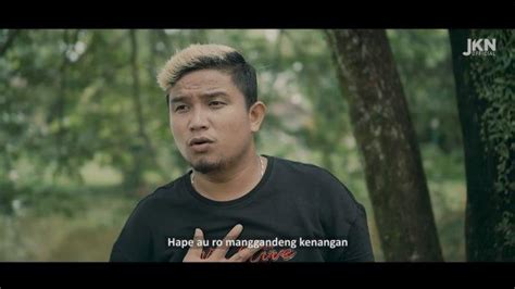 MANGGANDENG KENANGAN 🦊 Manggandeng Kenangan - Jhon Kenedy Nadeak | Lirik Lagu Batak