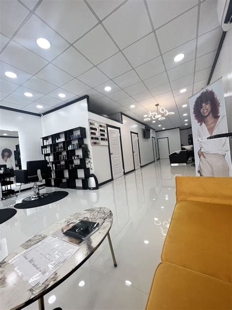 Mango Salon