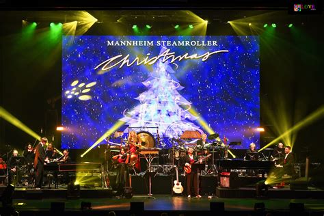 mannheim steamroller christmas live