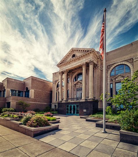 Mansfield Public Library