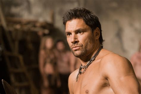 manu bennett nude