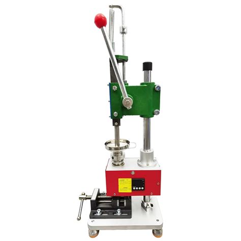 Manual Injection Molding Machine
