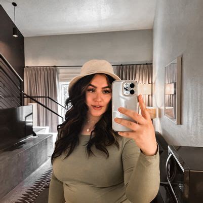 mapledivine onlyfans