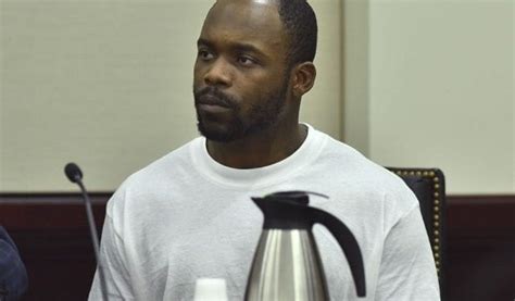 marcus vick biography