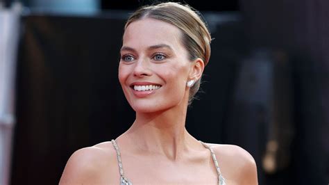 margot nude