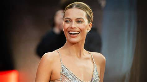 margot robbie nude reddit