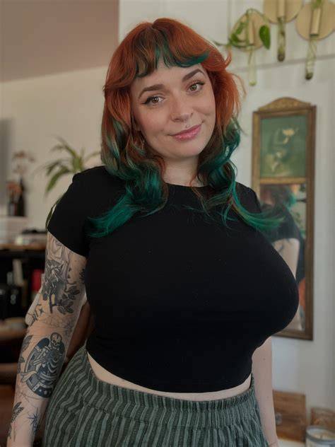 mari.sappho nudes