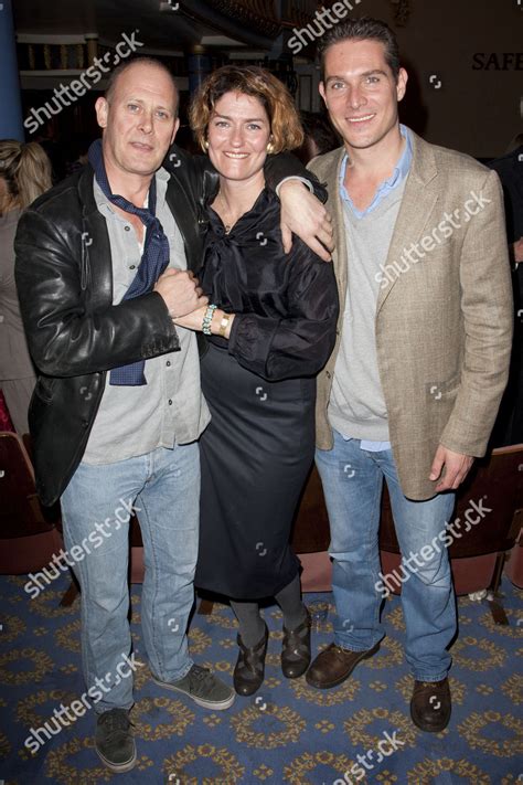 Mark Umbers Wife