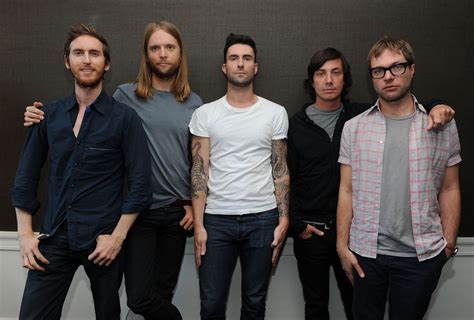 maroon 5 band members biography