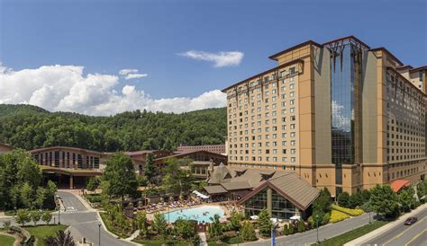 marriott hotels near harrah's cherokee casino