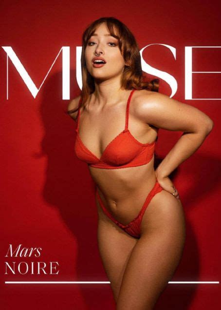 mars noire threesome
