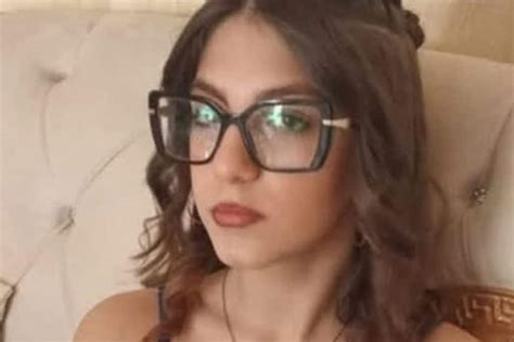 martina nude