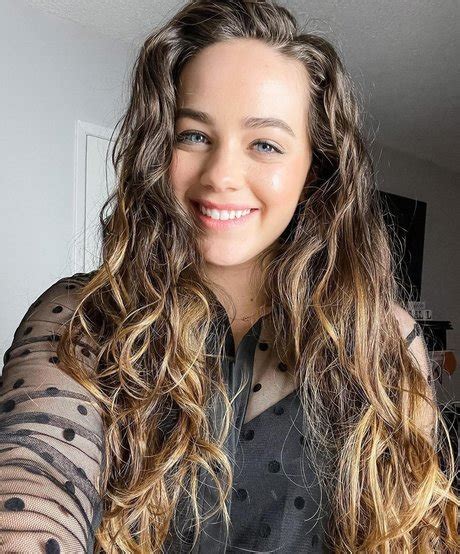 Mary Mouser Snapchat