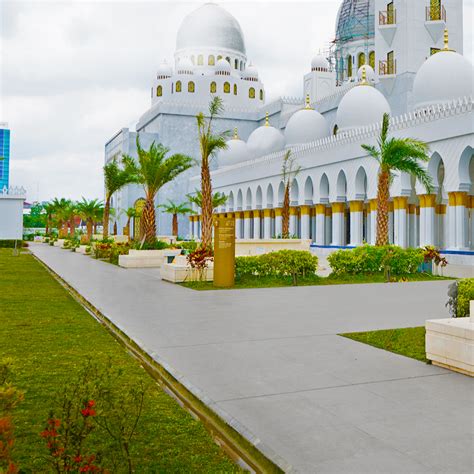 masjid zayed solo