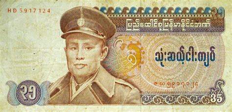 mata uang myanmar
