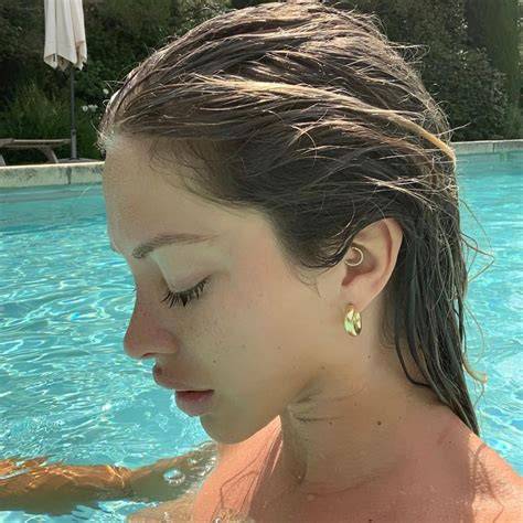 mathildtantot nudes