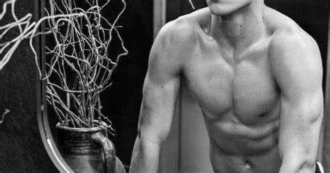 matt mckenley nude
