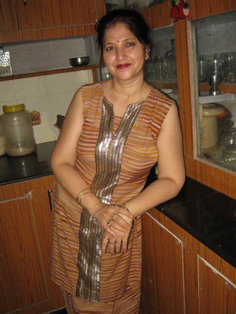 Mature Indian Porn Pic