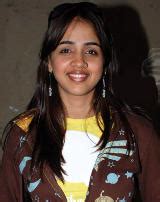 mauli dave biography examples