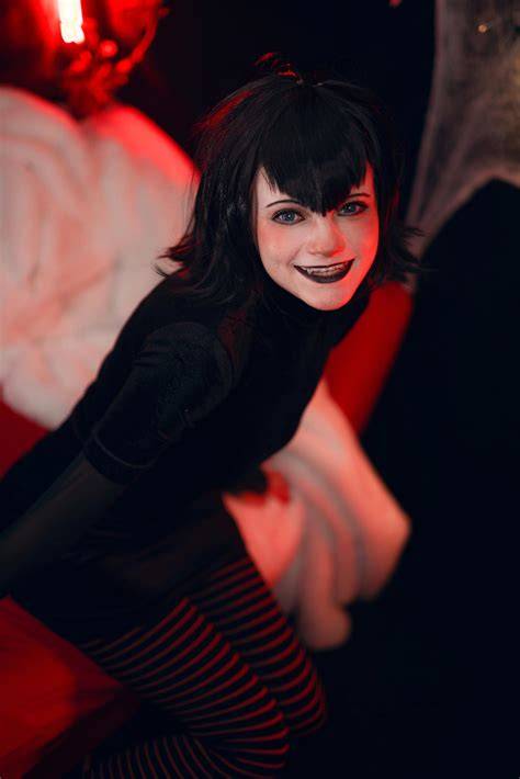 mavis cosplay nude
