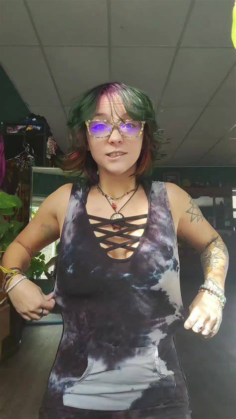 mavis sky onlyfans leak