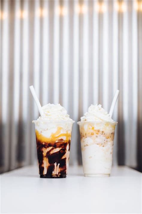 max lyxshake banana split