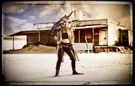 Maxine Mad Max