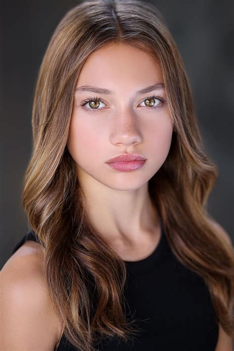 maya le clark nude