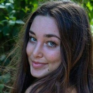 maya jakubowski nudes