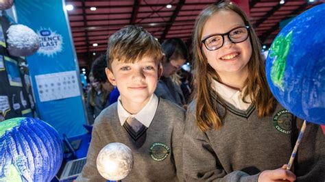 Mayo Students Shine Bright At Esb Science Blast Science Experiment For School - Science Experiment For School