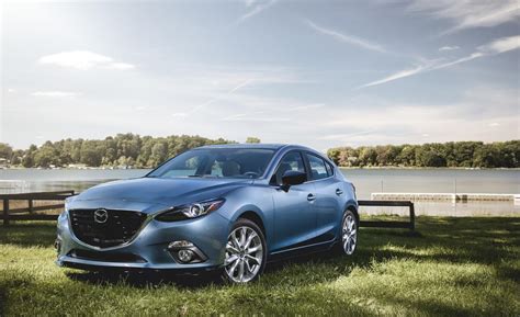Mazda 3 Hatchback 2015