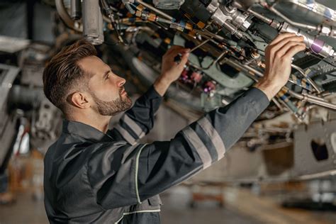 Read Online Mechanic 