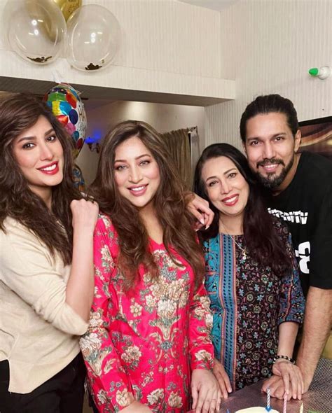 mehwish hayat and afsheen hayato