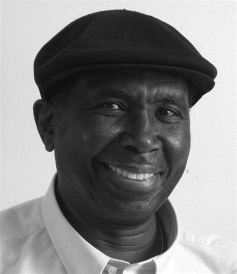 Meja Mwangi