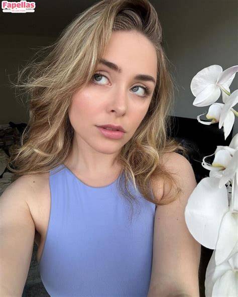 melina nude