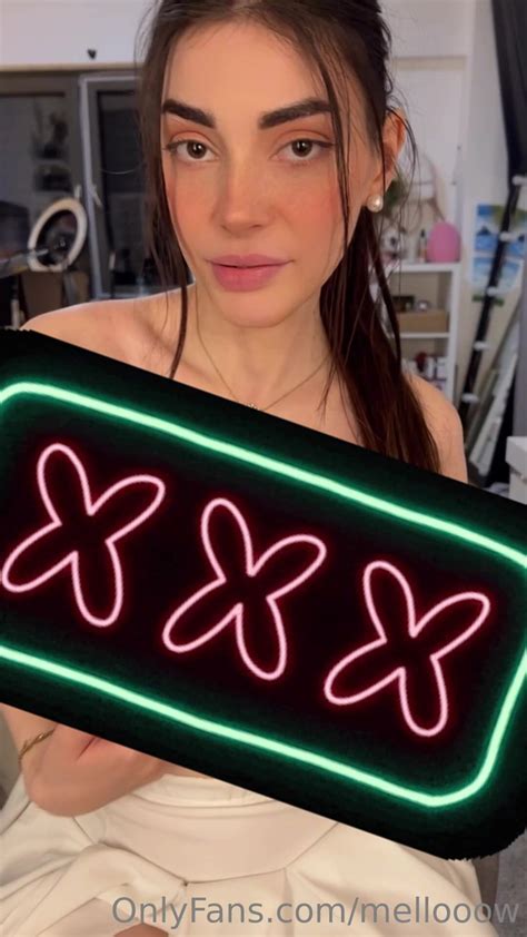 mellooow onlyfans leaks