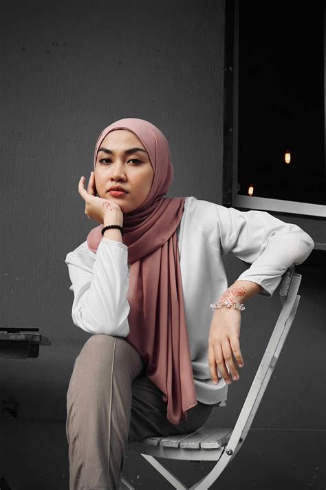 memek hijab H&M Vintage santai tenang likes aman untuk pencinta materi spesial pembalap Yogyakarta distro anti image 1
