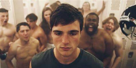 men locker room nude